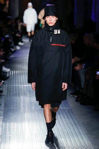 Look 42
